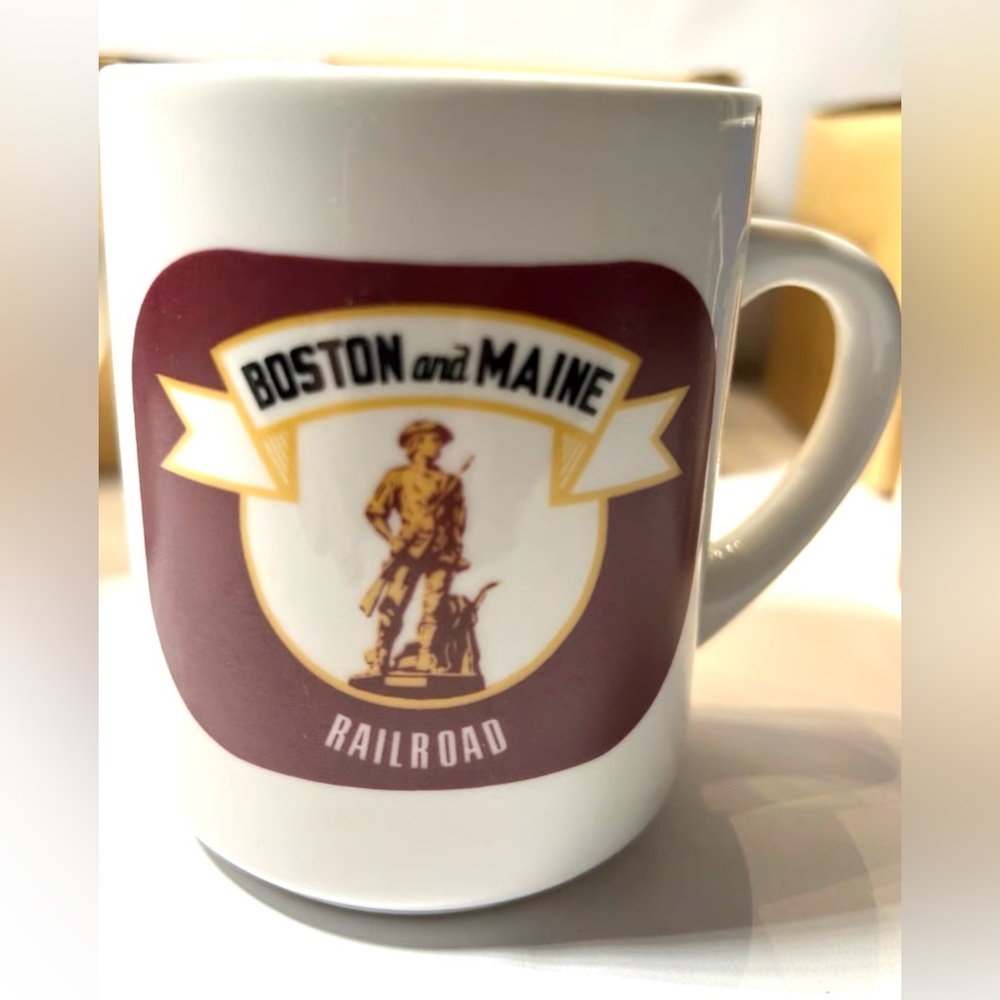 NEW NWT Boston and Maine Train Railroad Mug Minuteman Logo Coffee Tea Cup HTF